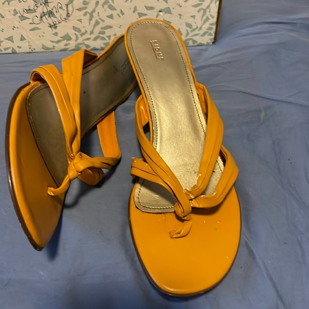 🔴HEELS Light RUST, TOE SPLIT LEATHER STRAPS OVER TOP TOP OF FOOT